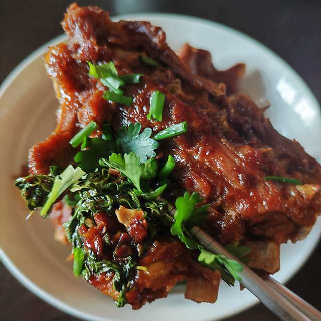 红烧羊蝎子