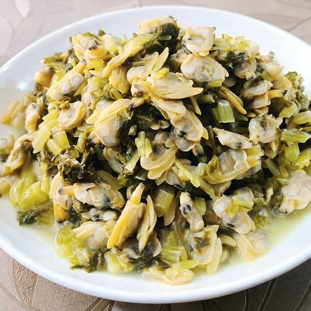 咸菜炒花蛤肉