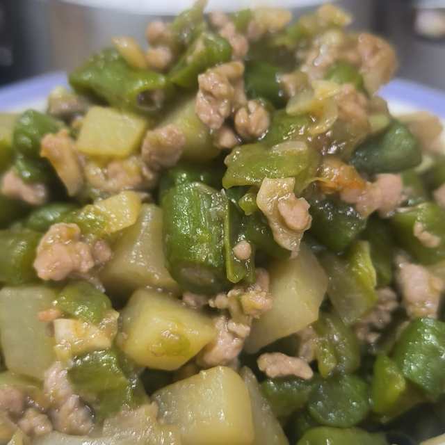 肉末土豆炒豆角