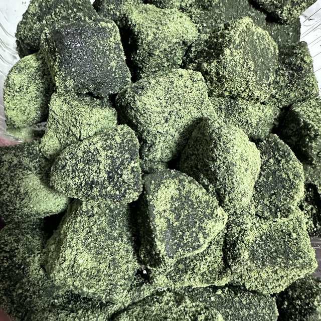 抹茶芝麻糕