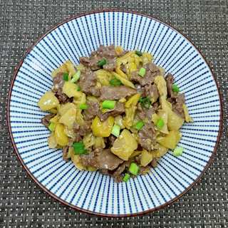 黄瓜皮炒牛肉