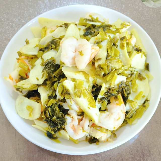 咸菜虾仁炒茭白