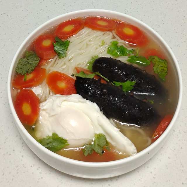海参鸡蛋面